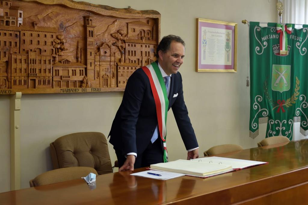 Copertina per La rinascita industriale e lo sviluppo turistico nella Mariano del Friuli di Luca Sartori